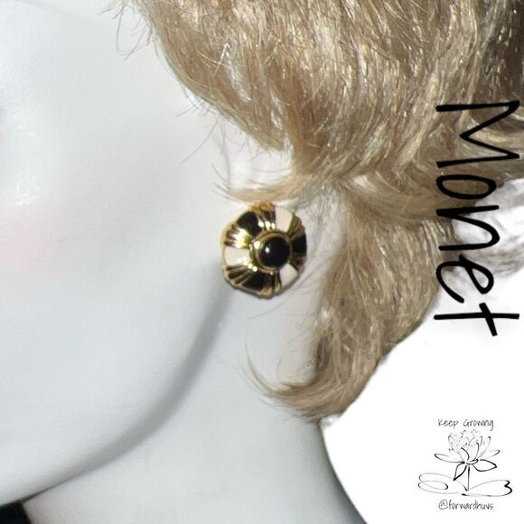 Exquisite Monet Round Earrings - Black and White Enamel with Gold Tone Metal - Picture 1 of 9